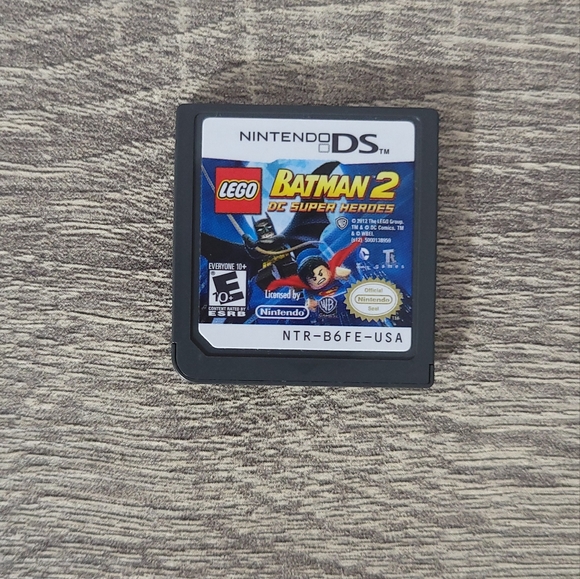 Nintendo DS Lego Batman 2 DC Super Heroes - Picture 1 of 2